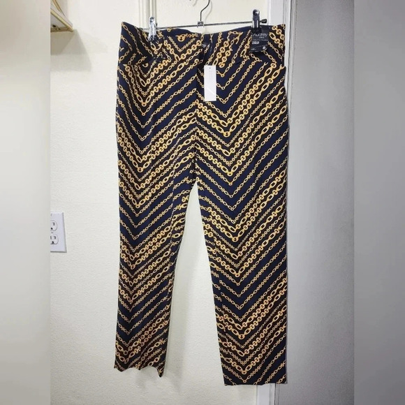 New York and Company Audrey Pant Slim Leg Crop NWT - Size 8 - Picture 1 of 5